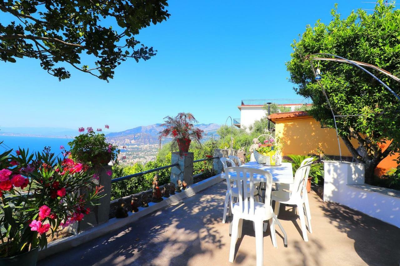 דירות La Rosa Del Sud - De Vivo Realty סורנטו מראה חיצוני תמונה